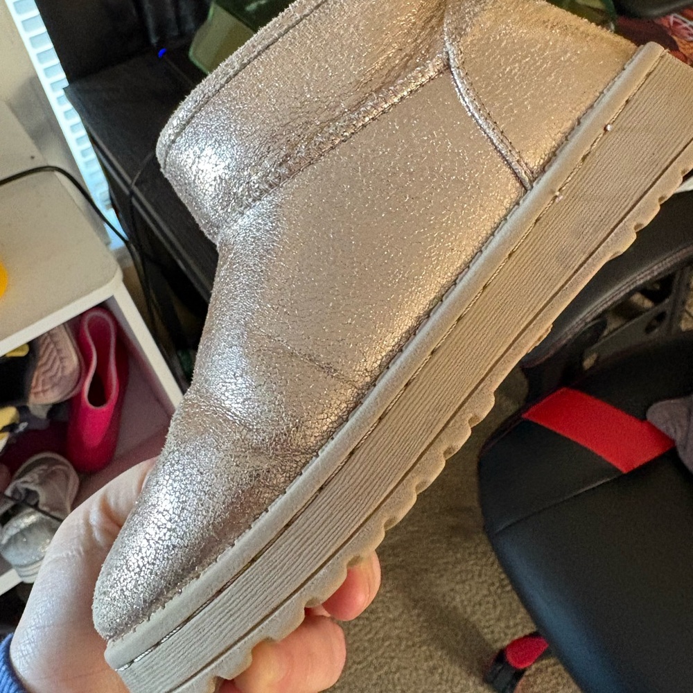Sonoma Kids Boots in Shimmering Gold